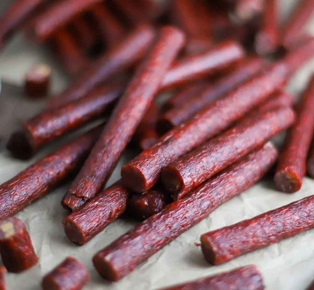 BISON STICKS 8oz.